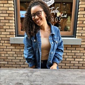 Denim jacket with pockets